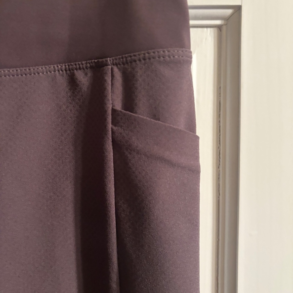 Joggers - Picture 5 of 6